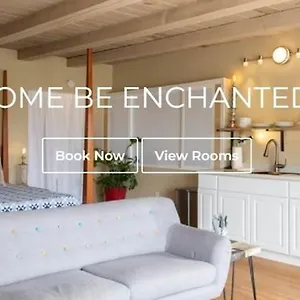 sanctuary-hideaway.topanaheimhotels.com/