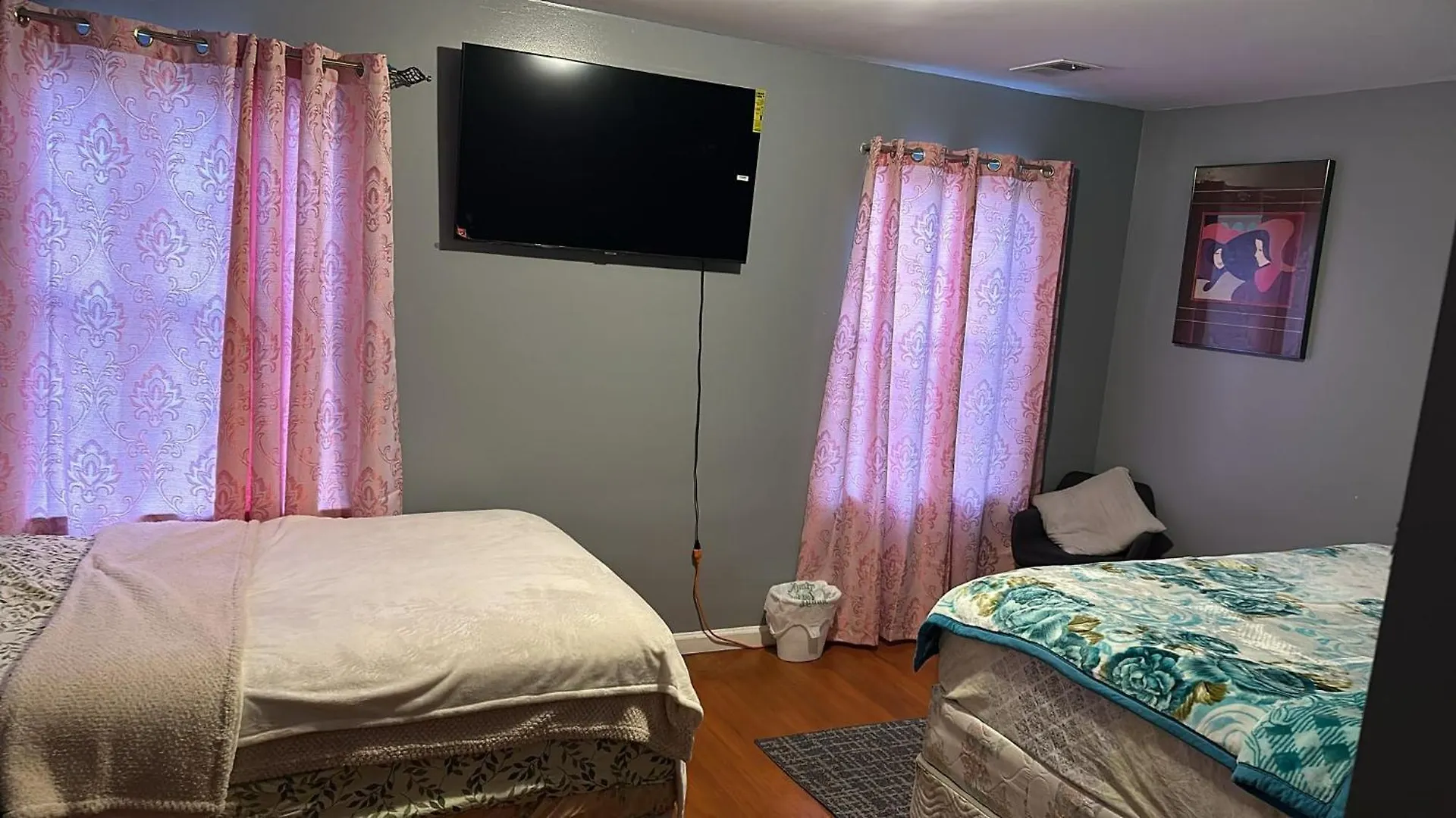 Divine Villa Guest House 65 Sherman 6Mins To Airport And 4Mins To Penn Station Newark United States